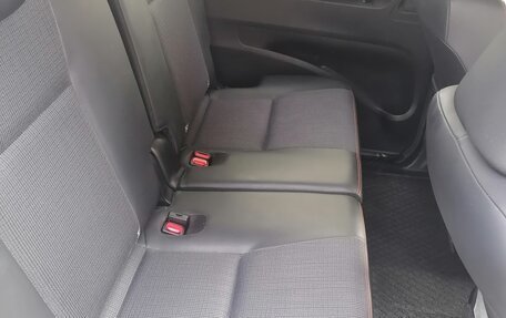 Toyota Sienta II, 2017 год, 1 600 000 рублей, 8 фотография