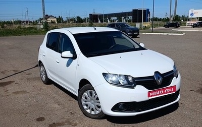 Renault Sandero II рестайлинг, 2018 год, 950 000 рублей, 1 фотография