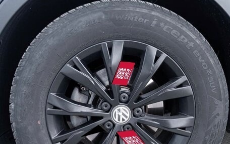 Volkswagen Tiguan II, 2020 год, 2 450 000 рублей, 18 фотография