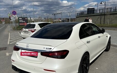 Mercedes-Benz E-Класс AMG, 2021 год, 10 200 000 рублей, 3 фотография