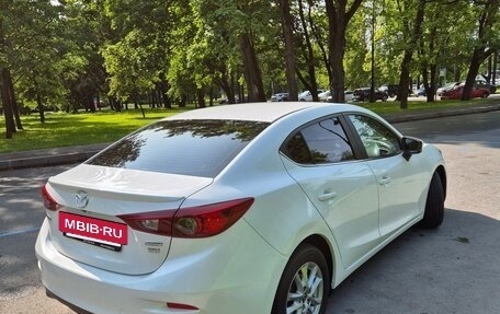 Mazda 3, 2017 год, 1 750 000 рублей, 12 фотография