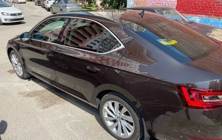 Skoda Superb III рестайлинг, 2016 год, 2 500 000 рублей, 3 фотография