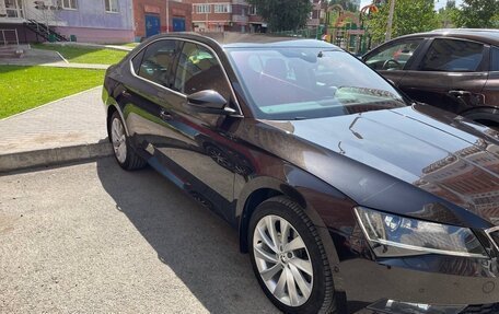 Skoda Superb III рестайлинг, 2016 год, 2 500 000 рублей, 2 фотография