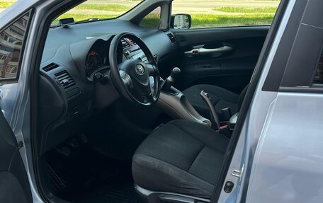 Toyota Auris II, 2007 год, 649 000 рублей, 16 фотография