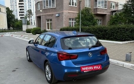 BMW 1 серия, 2018 год, 1 990 000 рублей, 3 фотография