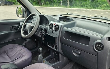 Peugeot Partner II рестайлинг 2, 2010 год, 390 000 рублей, 10 фотография