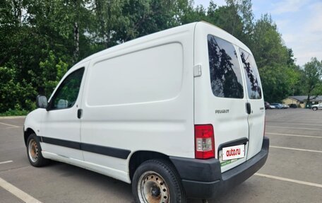 Peugeot Partner II рестайлинг 2, 2010 год, 390 000 рублей, 5 фотография