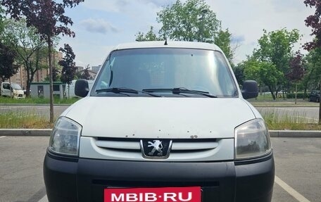 Peugeot Partner II рестайлинг 2, 2010 год, 390 000 рублей, 3 фотография