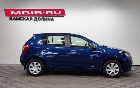 Renault Sandero II рестайлинг, 2017 год, 895 000 рублей, 4 фотография