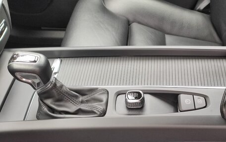 Volvo XC60 II, 2019 год, 2 950 000 рублей, 27 фотография
