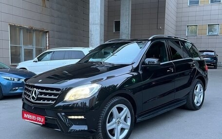Mercedes-Benz M-Класс, 2013 год, 4 950 000 рублей, 2 фотография