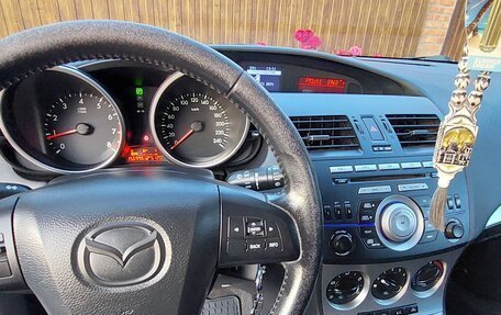 Mazda 3, 2010 год, 1 025 000 рублей, 14 фотография