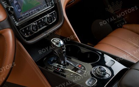 Bentley Bentayga I, 2016 год, 8 500 000 рублей, 10 фотография