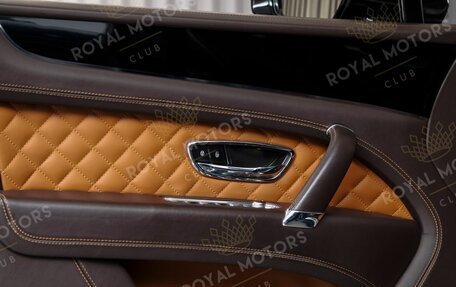 Bentley Bentayga I, 2016 год, 8 500 000 рублей, 14 фотография