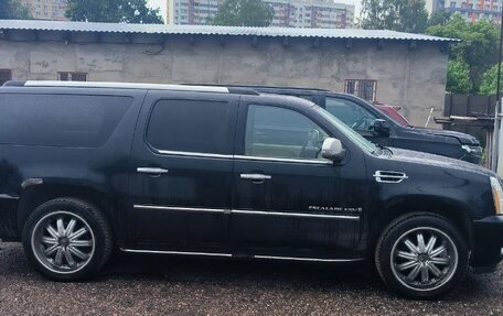 Cadillac Escalade III, 2007 год, 890 000 рублей, 7 фотография