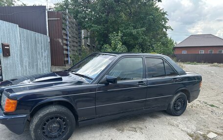 Mercedes-Benz 190 (W201), 1985 год, 180 000 рублей, 2 фотография