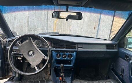 Mercedes-Benz 190 (W201), 1985 год, 180 000 рублей, 12 фотография