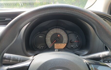 Toyota Vitz, 2018 год, 1 020 000 рублей, 15 фотография