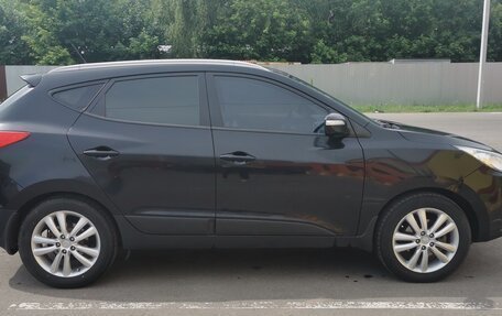 Hyundai ix35 I рестайлинг, 2011 год, 1 300 000 рублей, 2 фотография