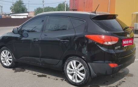 Hyundai ix35 I рестайлинг, 2011 год, 1 300 000 рублей, 10 фотография