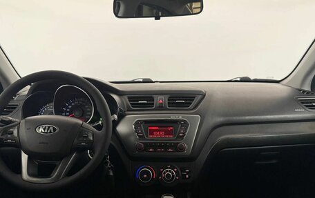 KIA Rio III рестайлинг, 2014 год, 899 000 рублей, 17 фотография