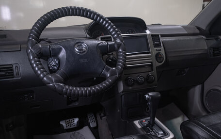Nissan X-Trail, 2005 год, 929 000 рублей, 11 фотография