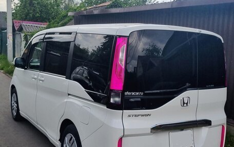 Honda Stepwgn IV, 2016 год, 2 050 000 рублей, 9 фотография