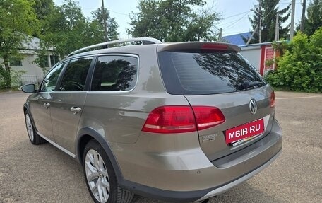 Volkswagen Passat B7, 2013 год, 1 600 000 рублей, 4 фотография