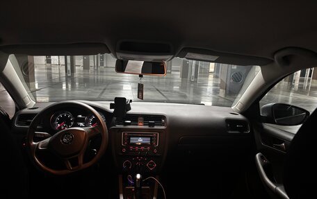 Volkswagen Jetta VI, 2015 год, 1 200 000 рублей, 6 фотография