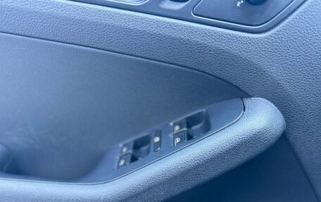Volkswagen Jetta VI, 2015 год, 1 200 000 рублей, 9 фотография