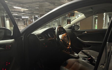 Volkswagen Jetta VI, 2015 год, 1 200 000 рублей, 7 фотография