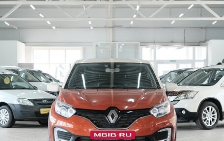 Renault Kaptur I рестайлинг, 2016 год, 1 399 000 рублей, 2 фотография
