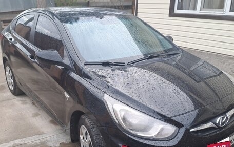 Hyundai Solaris II рестайлинг, 2012 год, 875 000 рублей, 6 фотография