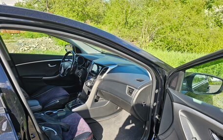 Hyundai i30 II рестайлинг, 2013 год, 1 200 000 рублей, 10 фотография