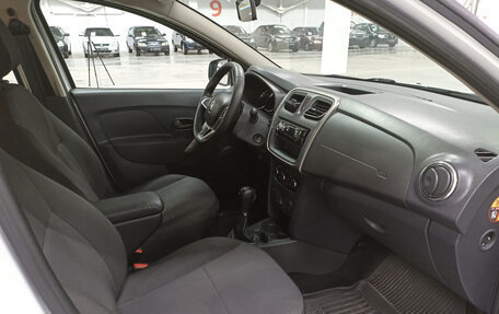 Renault Logan II, 2020 год, 760 000 рублей, 13 фотография
