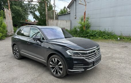Volkswagen Touareg III, 2020 год, 6 000 000 рублей, 8 фотография