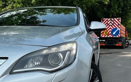 Opel Astra J, 2012 год, 800 000 рублей, 6 фотография