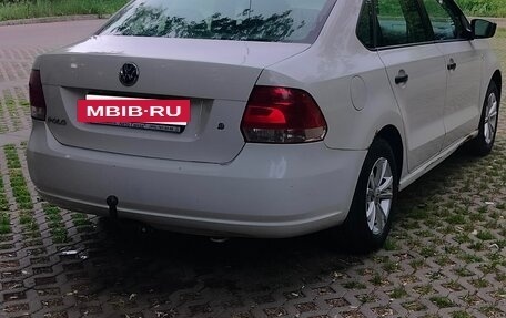 Volkswagen Polo VI (EU Market), 2011 год, 529 000 рублей, 2 фотография