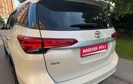 Toyota Fortuner II, 2022 год, 4 500 000 рублей, 2 фотография
