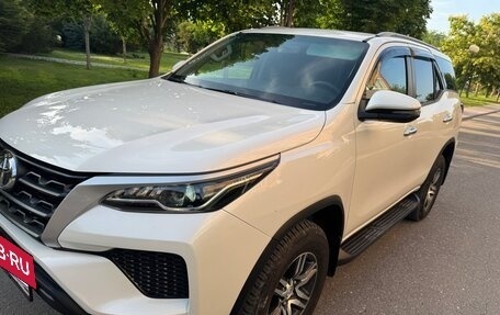 Toyota Fortuner II, 2022 год, 4 500 000 рублей, 7 фотография
