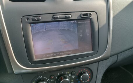 Renault Logan II, 2015 год, 790 000 рублей, 11 фотография