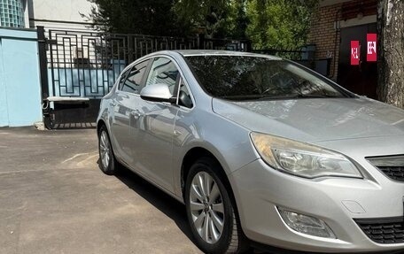 Opel Astra J, 2012 год, 730 000 рублей, 3 фотография