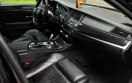 BMW 5 серия, 2013 год, 2 300 000 рублей, 8 фотография
