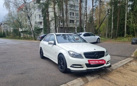 Mercedes-Benz C-Класс, 2011 год, 2 240 000 рублей, 8 фотография