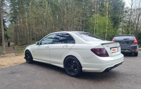Mercedes-Benz C-Класс, 2011 год, 2 240 000 рублей, 23 фотография