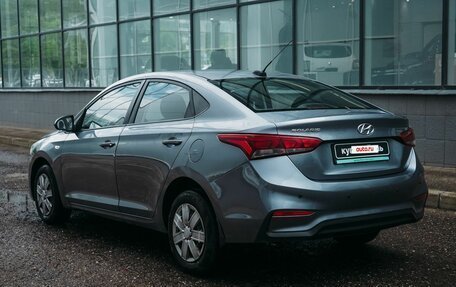 Hyundai Solaris II рестайлинг, 2018 год, 635 000 рублей, 4 фотография