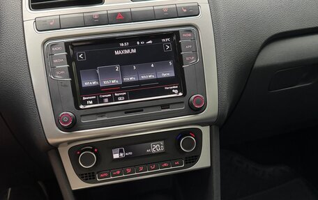 Volkswagen Polo VI (EU Market), 2015 год, 720 000 рублей, 4 фотография