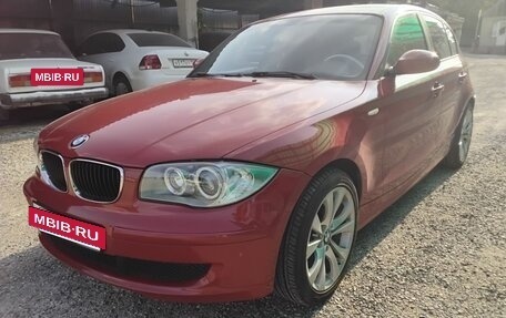 BMW 1 серия, 2008 год, 750 000 рублей, 2 фотография