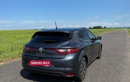 Renault Megane IV, 2018 год, 1 340 000 рублей, 4 фотография