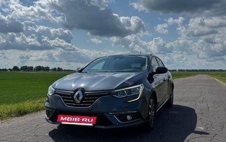 Renault Megane IV, 2018 год, 1 340 000 рублей, 3 фотография